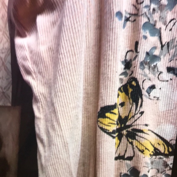 Basic Editions Tank - Picture 3 of 6